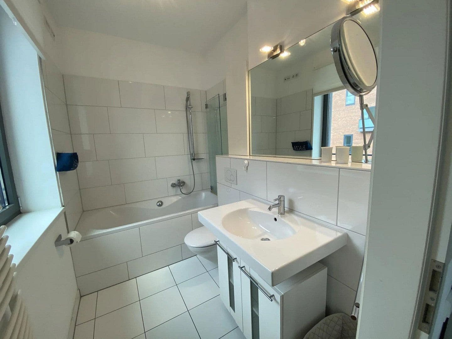 Prenájom bytu 2-izbový 70 m², Hamburg, Hamburg Prenájom bytu 2-izbový 70 m², Hamburg, Hamburg