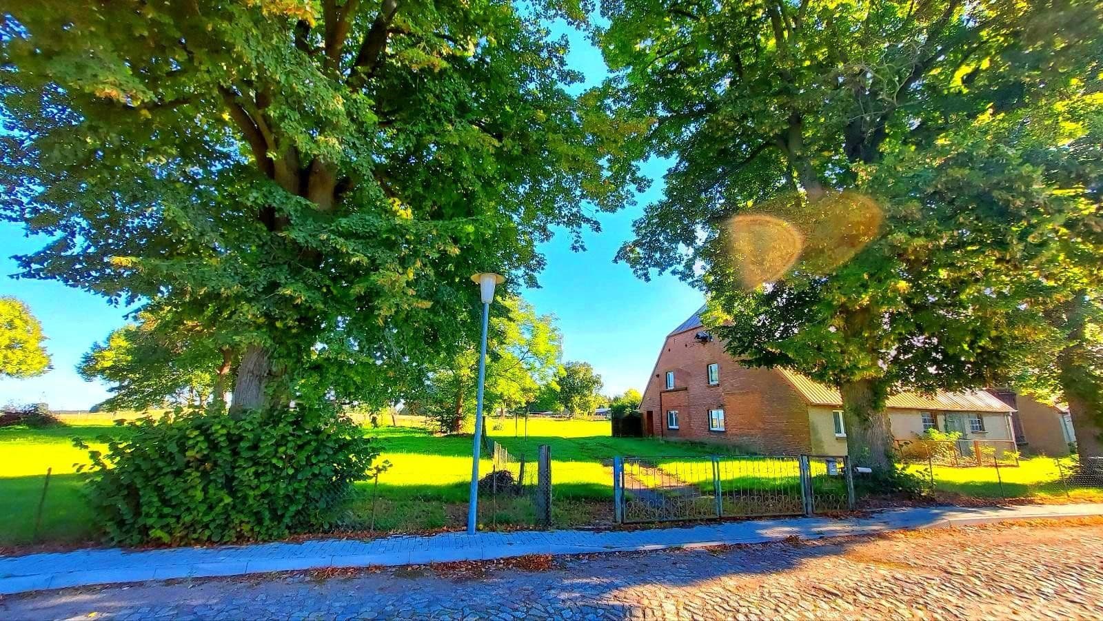 Predaj domu 130 m², pozemek 6.270 m², Göhren-Lebbin, Meklenbursko-Predpomoransko Predaj domu 130 m², pozemek 6.270 m², Göhren-Lebbin, Meklenbursko-Predpomoransko
