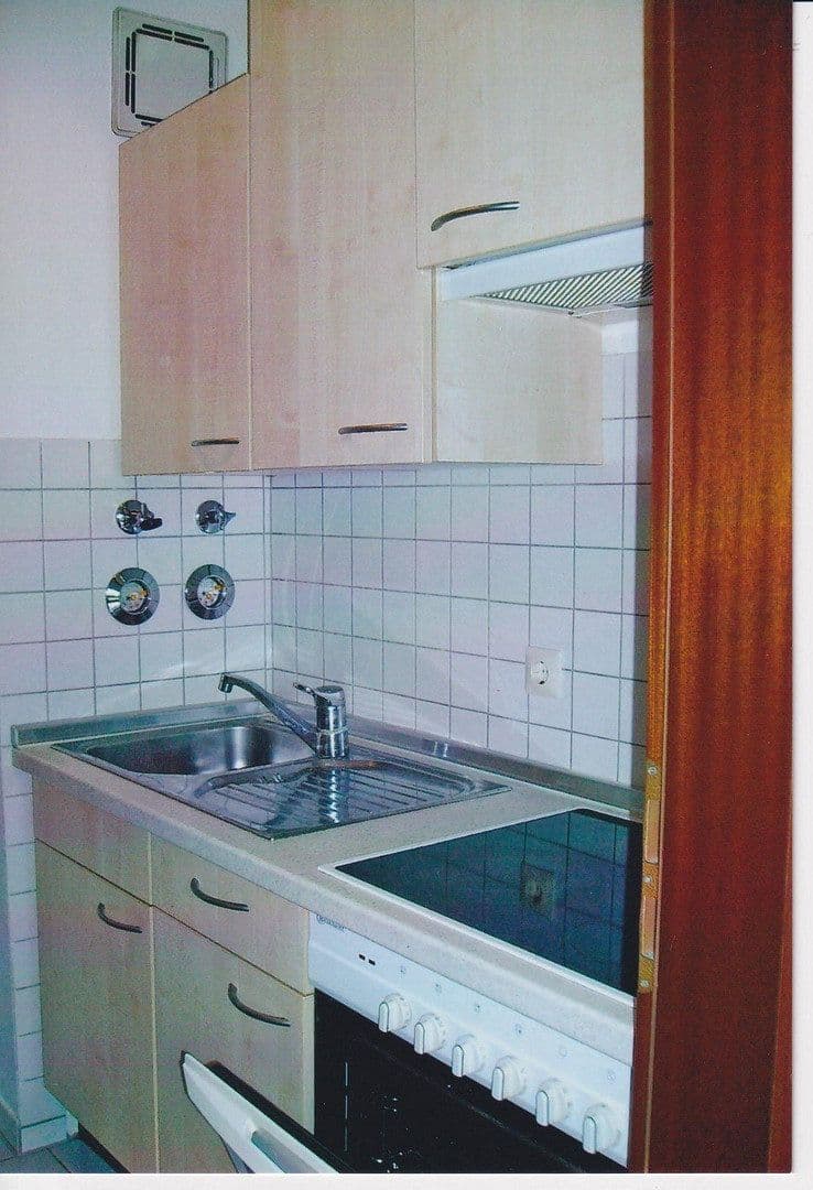 Prenájom domu 32 m², pozemek 32 m², Stuttgart Sommerrain, Bádensko-Wurttembersko Prenájom domu 32 m², pozemek 32 m², Stuttgart Sommerrain, Bádensko-Wurttembersko