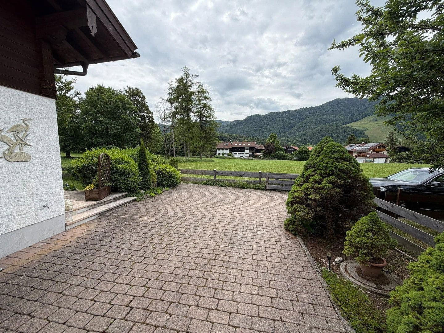 Predaj domu 140 m², pozemek 544 m², Hadergasse 16a, Unterwössen, Bavorsko Predaj domu 140 m², pozemek 544 m², Hadergasse 16a, Unterwössen, Bavorsko