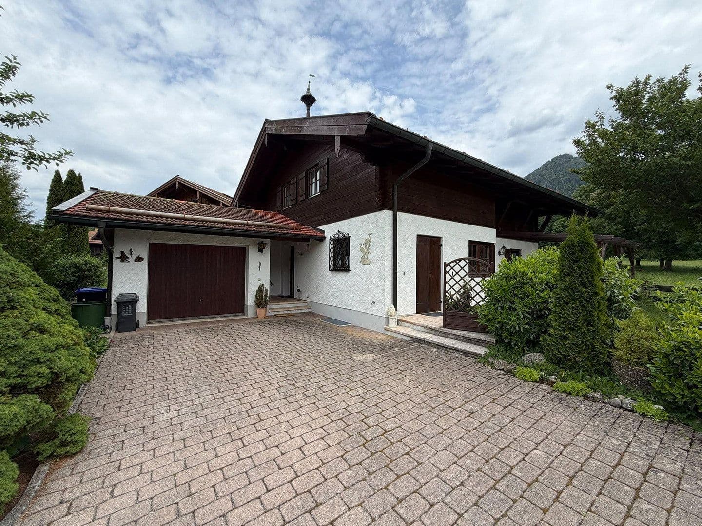 Predaj domu 140 m², pozemek 544 m², Hadergasse 16a, Unterwössen, Bavorsko Predaj domu 140 m², pozemek 544 m², Hadergasse 16a, Unterwössen, Bavorsko