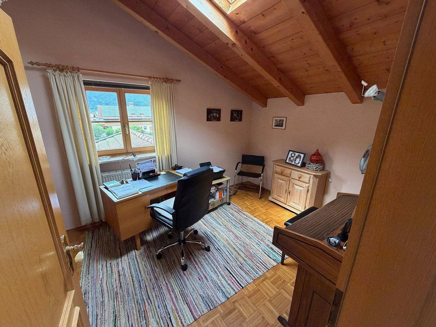 Predaj domu 140 m², pozemek 544 m², Hadergasse 16a, Unterwössen, Bavorsko Predaj domu 140 m², pozemek 544 m², Hadergasse 16a, Unterwössen, Bavorsko