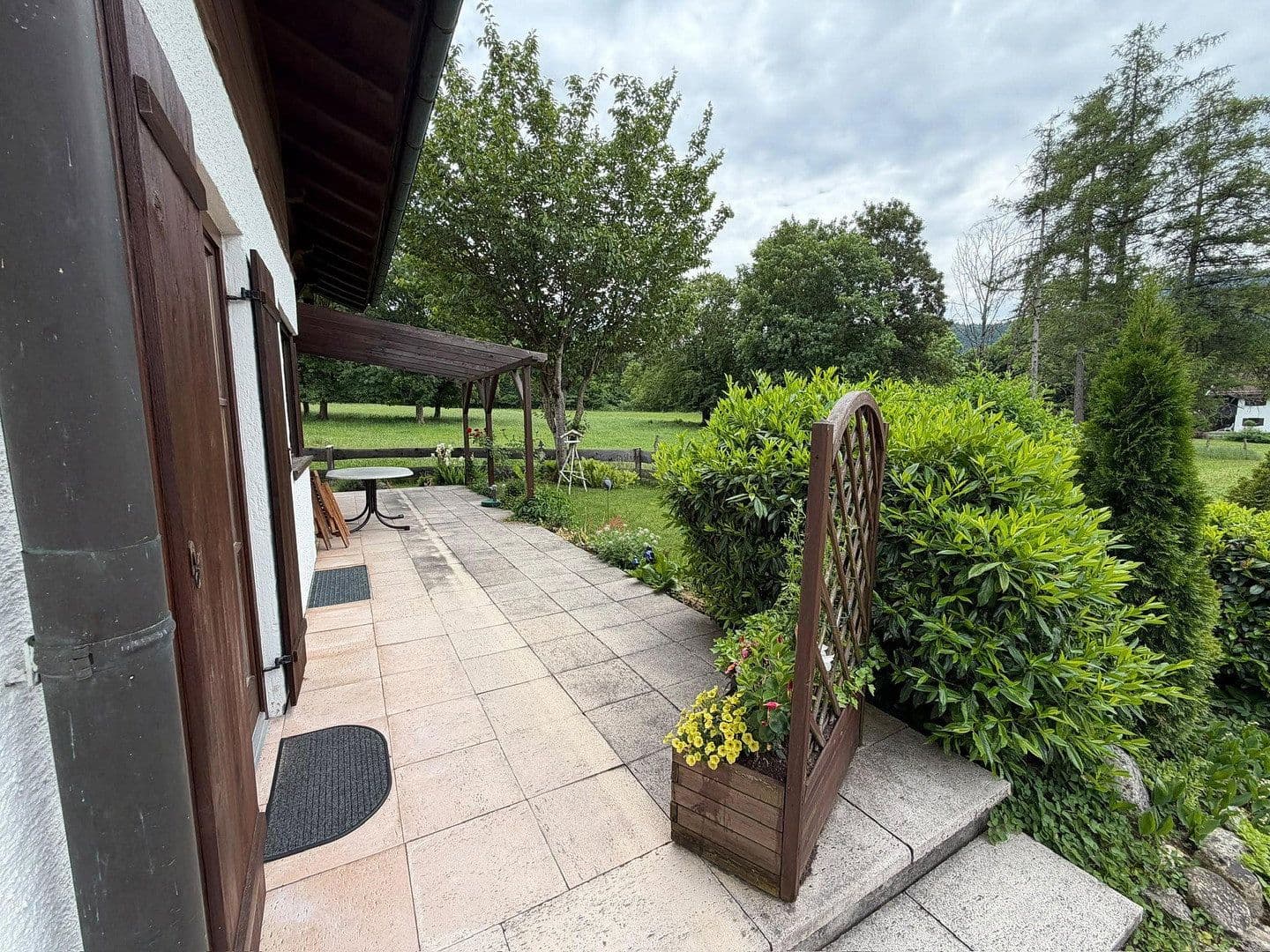 Predaj domu 140 m², pozemek 544 m², Hadergasse 16a, Unterwössen, Bavorsko Predaj domu 140 m², pozemek 544 m², Hadergasse 16a, Unterwössen, Bavorsko