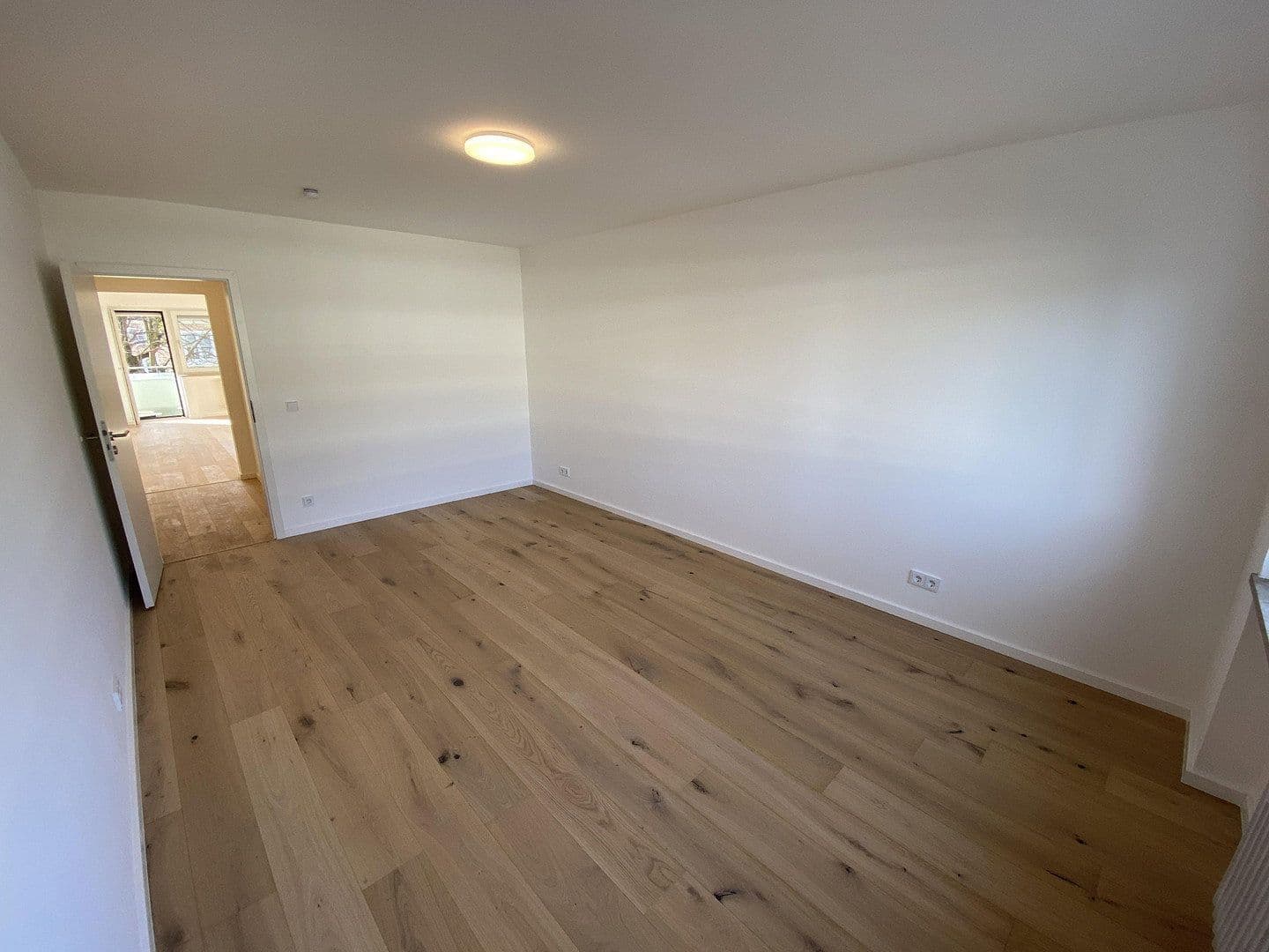 Predaj bytu 3-izbový 62 m², Wehrstaudenstrasse 1, Karlsfeld-Allach-Untermenzing, Bavorsko Predaj bytu 3-izbový 62 m², Wehrstaudenstrasse 1, Karlsfeld-Allach-Untermenzing, Bavorsko