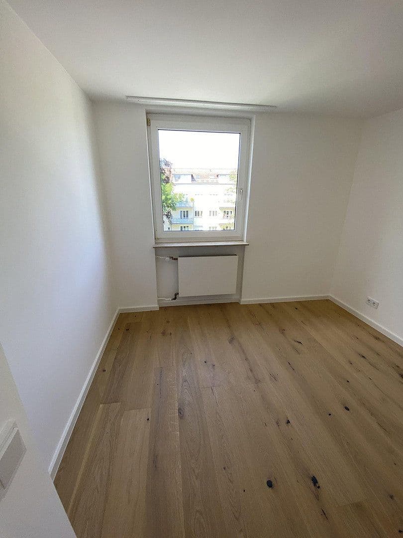 Predaj bytu 3-izbový 62 m², Wehrstaudenstrasse 1, Karlsfeld-Allach-Untermenzing, Bavorsko Predaj bytu 3-izbový 62 m², Wehrstaudenstrasse 1, Karlsfeld-Allach-Untermenzing, Bavorsko