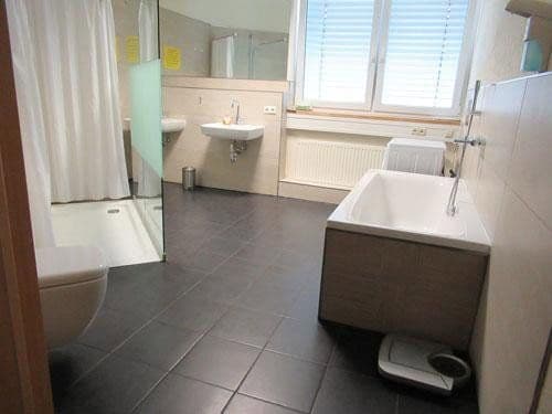 Prenájom bytu 2-izbový 45 m², Am Eisweiher 2, Weingarten, Bádensko-Wurttembersko Prenájom bytu 2-izbový 45 m², Am Eisweiher 2, Weingarten, Bádensko-Wurttembersko