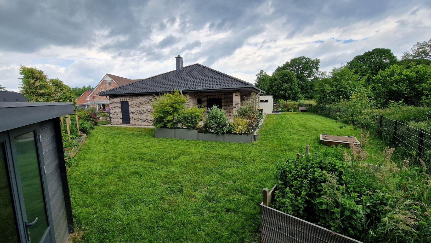 Predaj domu 120 m², pozemek 614 m², Damendorf, Šlezvicko-Holštajnsko Predaj domu 120 m², pozemek 614 m², Damendorf, Šlezvicko-Holštajnsko