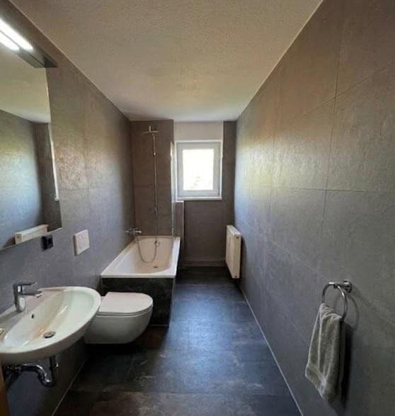 Prenájom bytu 3-izbový 84 m², Muggenhofer Str., Nürnberg, Bavorsko Prenájom bytu 3-izbový 84 m², Muggenhofer Str., Nürnberg, Bavorsko
