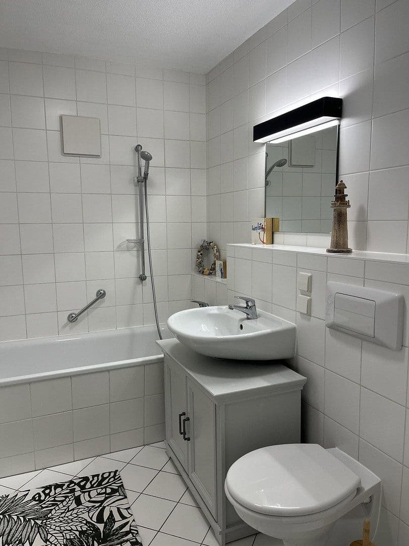 Prenájom bytu 2-izbový 56 m², Schnorrstraße 12, Leipzig, Sasko Prenájom bytu 2-izbový 56 m², Schnorrstraße 12, Leipzig, Sasko