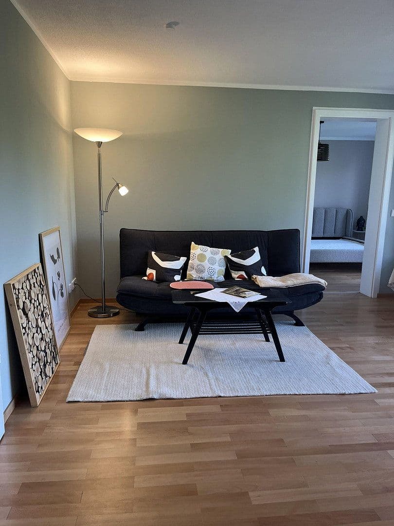 Prenájom bytu 2-izbový 56 m², Schnorrstraße 12, Leipzig, Sasko Prenájom bytu 2-izbový 56 m², Schnorrstraße 12, Leipzig, Sasko