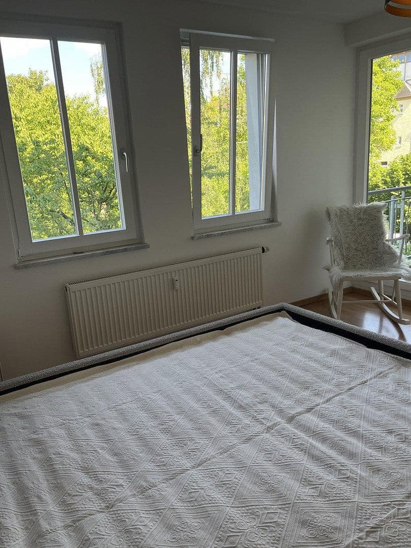 Prenájom bytu 2-izbový 56 m², Schnorrstraße 12, Leipzig, Sasko Prenájom bytu 2-izbový 56 m², Schnorrstraße 12, Leipzig, Sasko