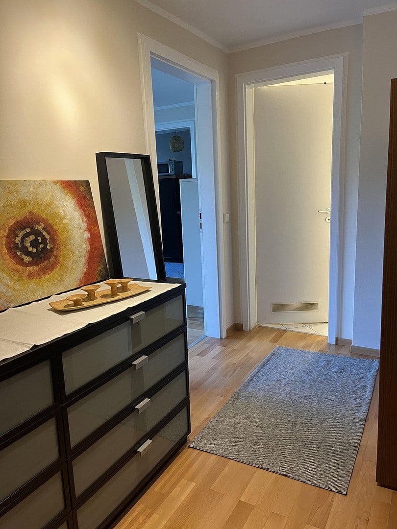 Prenájom bytu 2-izbový 56 m², Schnorrstraße 12, Leipzig, Sasko Prenájom bytu 2-izbový 56 m², Schnorrstraße 12, Leipzig, Sasko