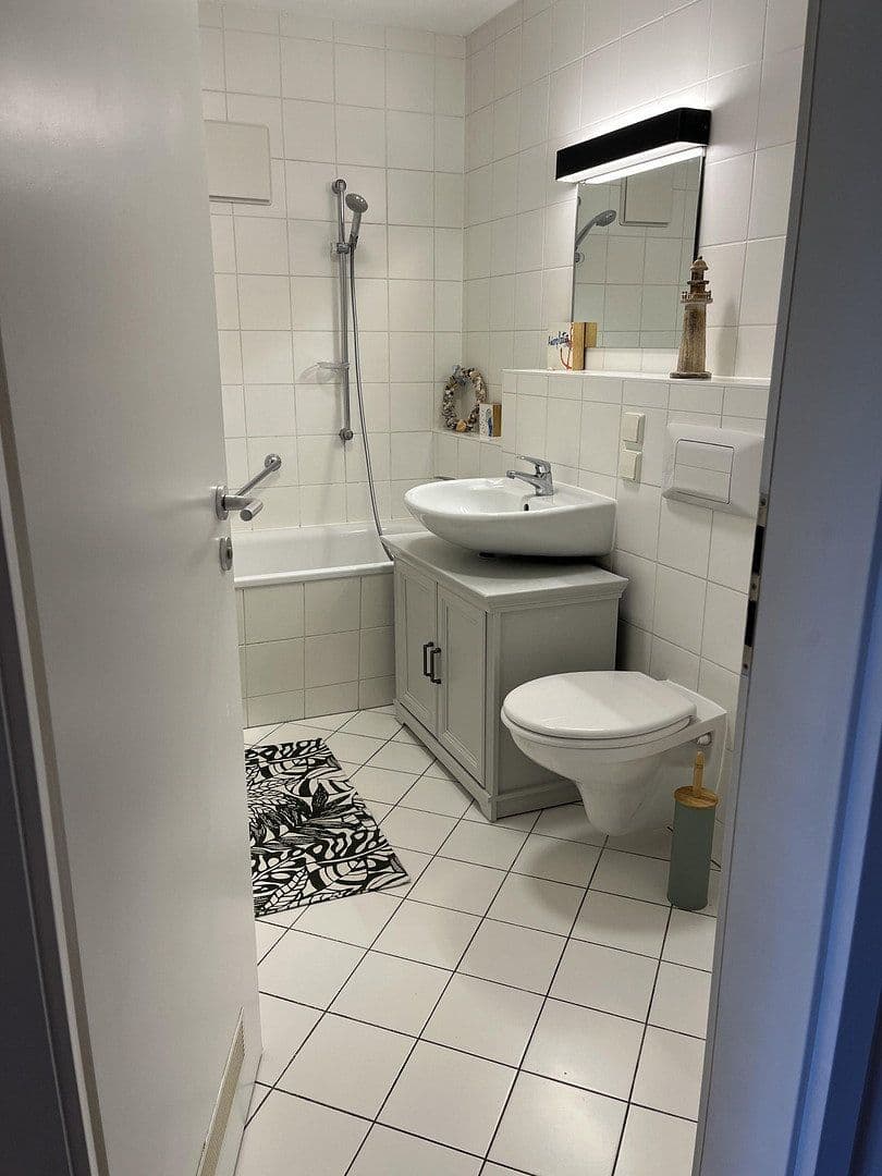 Prenájom bytu 2-izbový 56 m², Schnorrstraße 12, Leipzig, Sasko Prenájom bytu 2-izbový 56 m², Schnorrstraße 12, Leipzig, Sasko