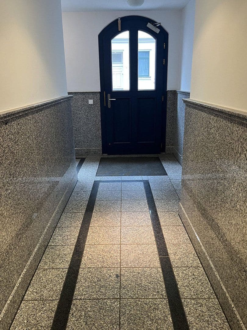 Prenájom bytu 2-izbový 56 m², Schnorrstraße 12, Leipzig, Sasko Prenájom bytu 2-izbový 56 m², Schnorrstraße 12, Leipzig, Sasko
