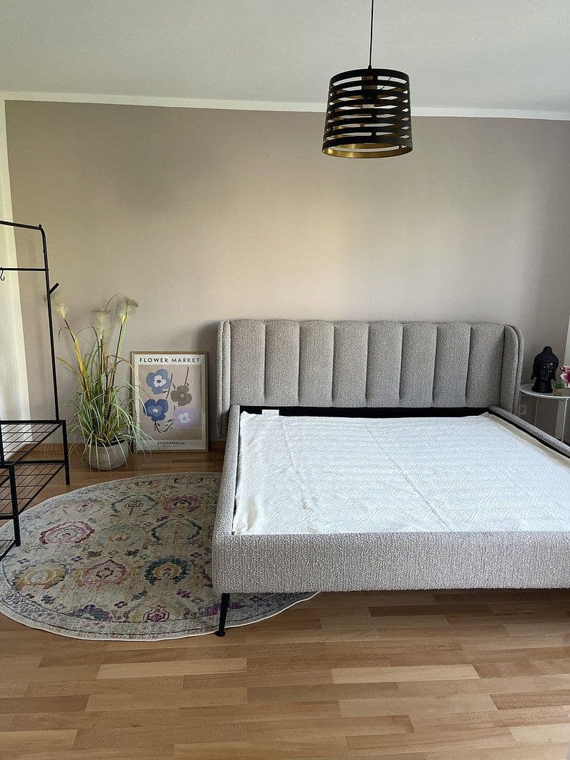 Prenájom bytu 2-izbový 56 m², Schnorrstraße 12, Leipzig, Sasko Prenájom bytu 2-izbový 56 m², Schnorrstraße 12, Leipzig, Sasko