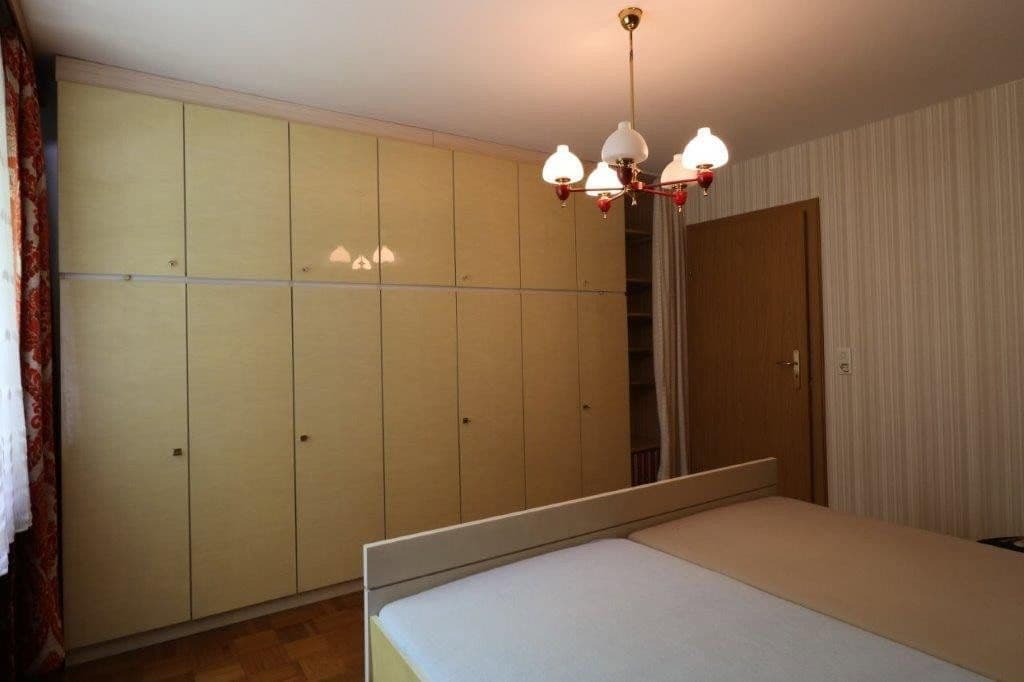 Predaj domu 141 m², pozemek 727 m², Gröbenzell, Bavorsko Predaj domu 141 m², pozemek 727 m², Gröbenzell, Bavorsko
