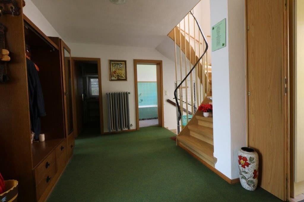 Predaj domu 141 m², pozemek 727 m², Gröbenzell, Bavorsko Predaj domu 141 m², pozemek 727 m², Gröbenzell, Bavorsko