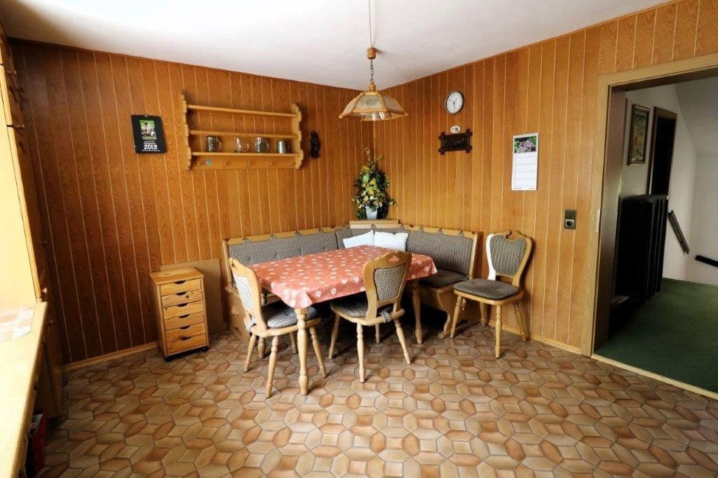 Predaj domu 141 m², pozemek 727 m², Gröbenzell, Bavorsko Predaj domu 141 m², pozemek 727 m², Gröbenzell, Bavorsko
