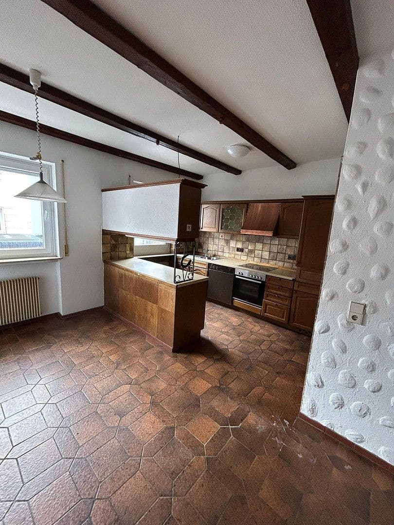 Prenájom bytu 3-izbový 109 m², Hans-Sachs-Straße 5, Villingen-Schwenningen, Bádensko-Wurttembersko Prenájom bytu 3-izbový 109 m², Hans-Sachs-Straße 5, Villingen-Schwenningen, Bádensko-Wurttembersko