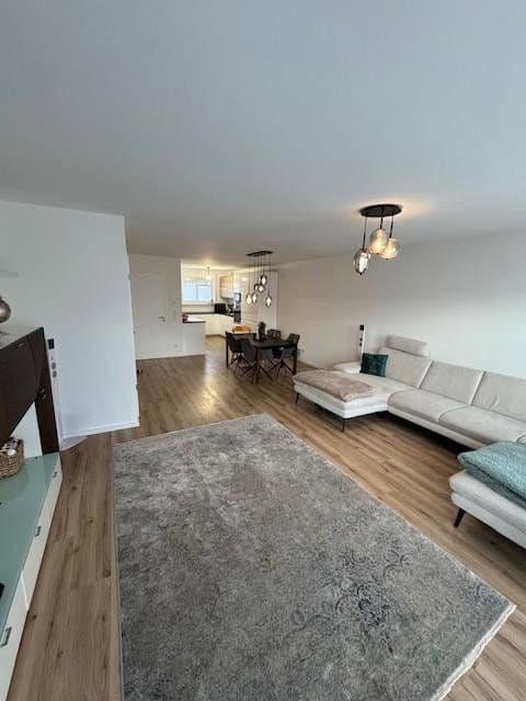 Prenájom domu 156 m², pozemek 256 m², James-Monroe-Ring 156, Mannheim, Bádensko-Wurttembersko Prenájom domu 156 m², pozemek 256 m², James-Monroe-Ring 156, Mannheim, Bádensko-Wurttembersko
