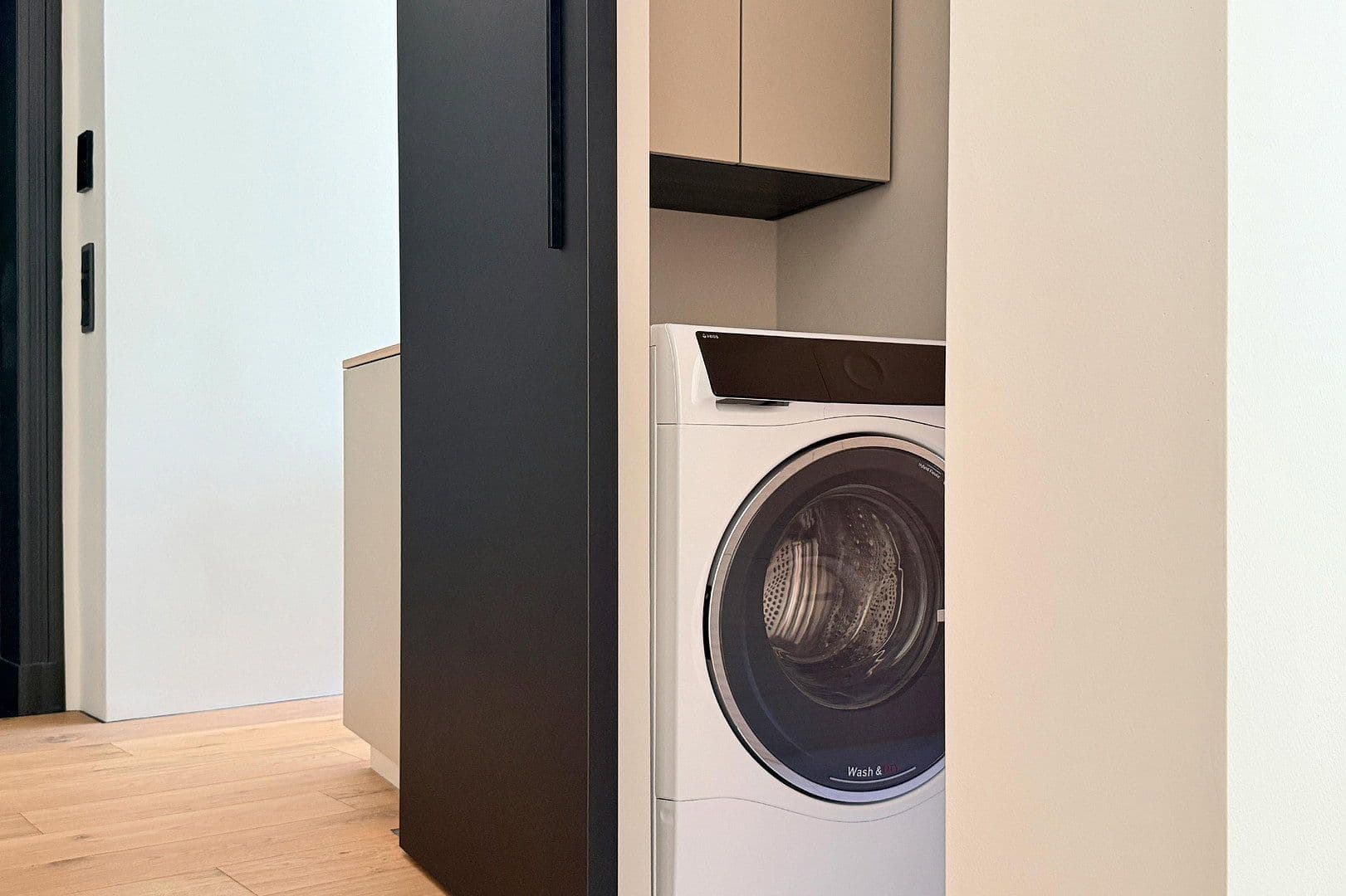 Predaj bytu 1-izbový 43 m², Berlin, Berlín Predaj bytu 1-izbový 43 m², Berlin, Berlín