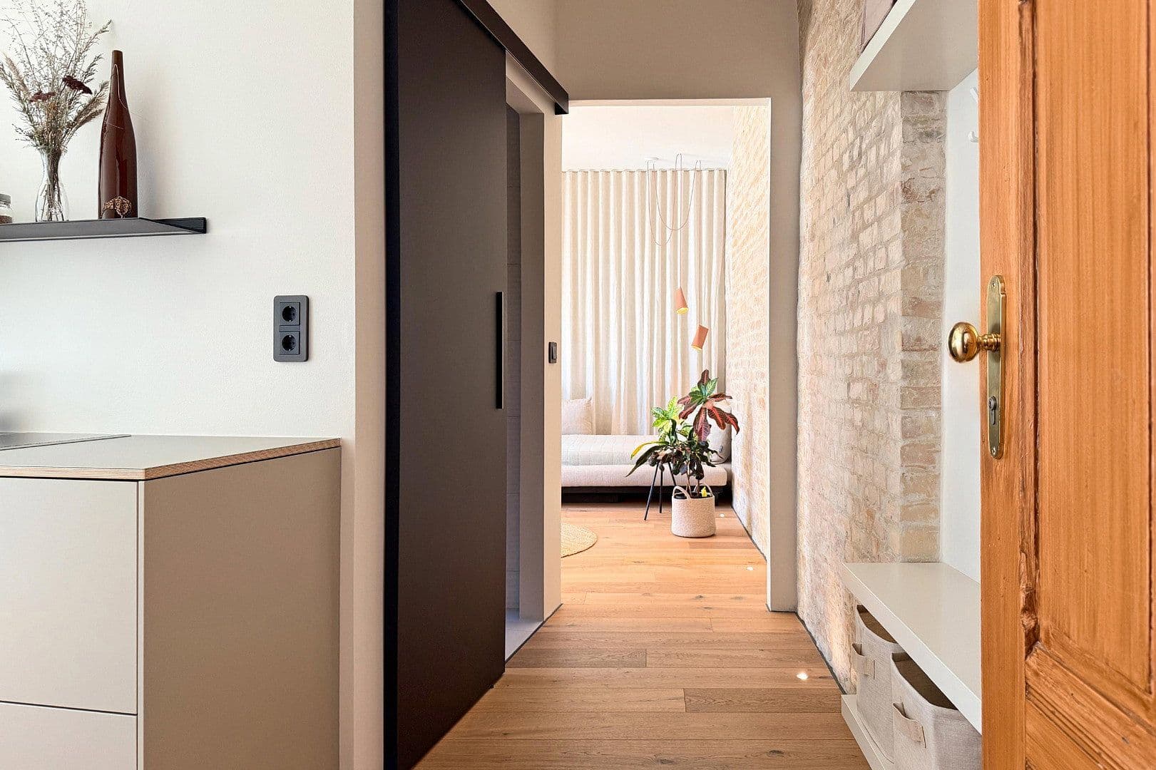 Predaj bytu 1-izbový 43 m², Berlin, Berlín Predaj bytu 1-izbový 43 m², Berlin, Berlín