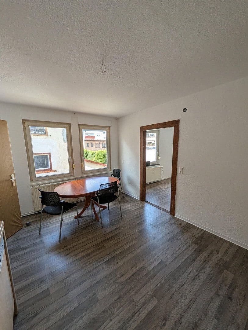 Prenájom bytu 2-izbový 61 m², Augustastr. 60a, Rastatt, Bádensko-Wurttembersko Prenájom bytu 2-izbový 61 m², Augustastr. 60a, Rastatt, Bádensko-Wurttembersko