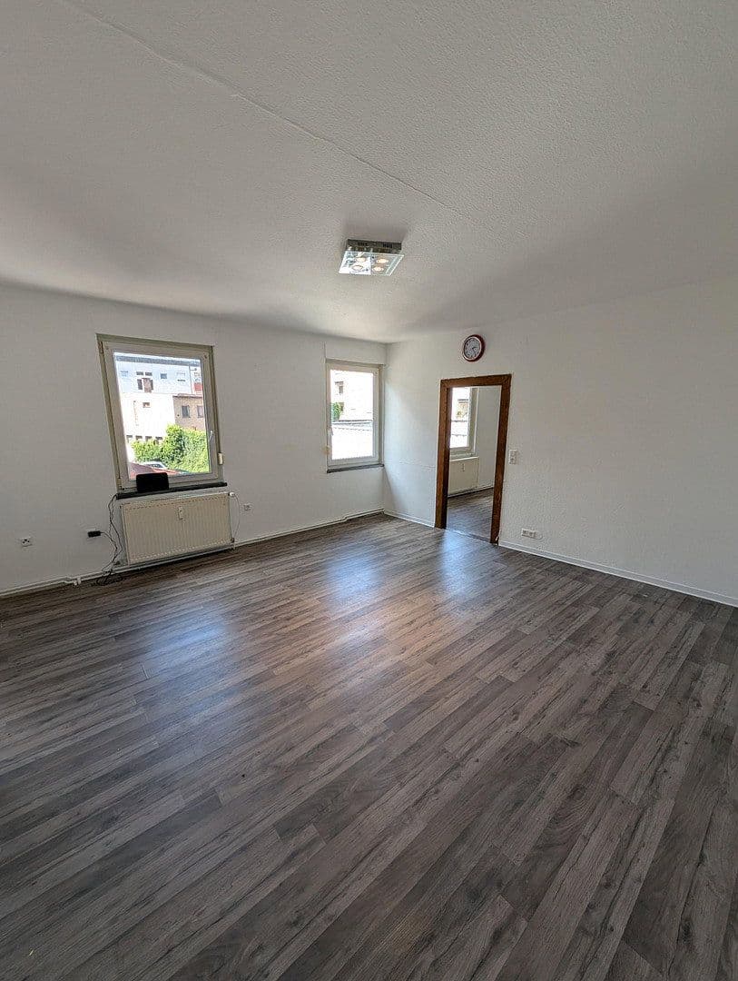 Prenájom bytu 2-izbový 61 m², Augustastr. 60a, Rastatt, Bádensko-Wurttembersko Prenájom bytu 2-izbový 61 m², Augustastr. 60a, Rastatt, Bádensko-Wurttembersko