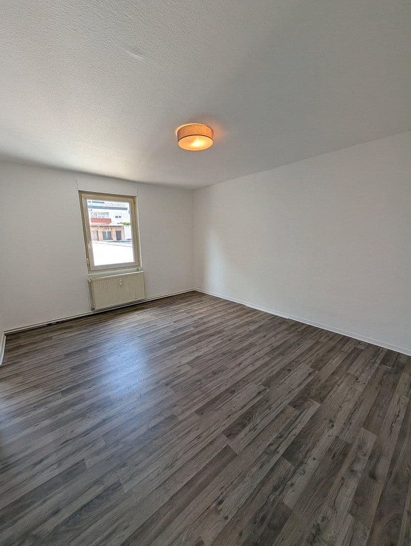 Prenájom bytu 2-izbový 61 m², Augustastr. 60a, Rastatt, Bádensko-Wurttembersko Prenájom bytu 2-izbový 61 m², Augustastr. 60a, Rastatt, Bádensko-Wurttembersko