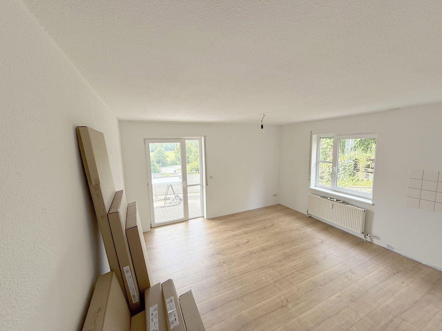 Prenájom bytu 2-izbový 50 m², Möckmühl, Bádensko-Wurttembersko Prenájom bytu 2-izbový 50 m², Möckmühl, Bádensko-Wurttembersko