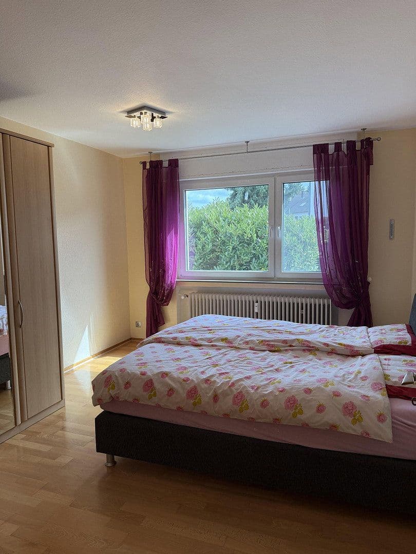 Predaj domu 156 m², pozemek 705 m², Eschwege, Hesensko Predaj domu 156 m², pozemek 705 m², Eschwege, Hesensko