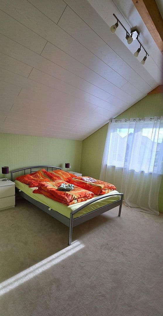 Predaj domu 260 m², pozemek 620 m², Dettenheim, Bádensko-Wurttembersko Predaj domu 260 m², pozemek 620 m², Dettenheim, Bádensko-Wurttembersko
