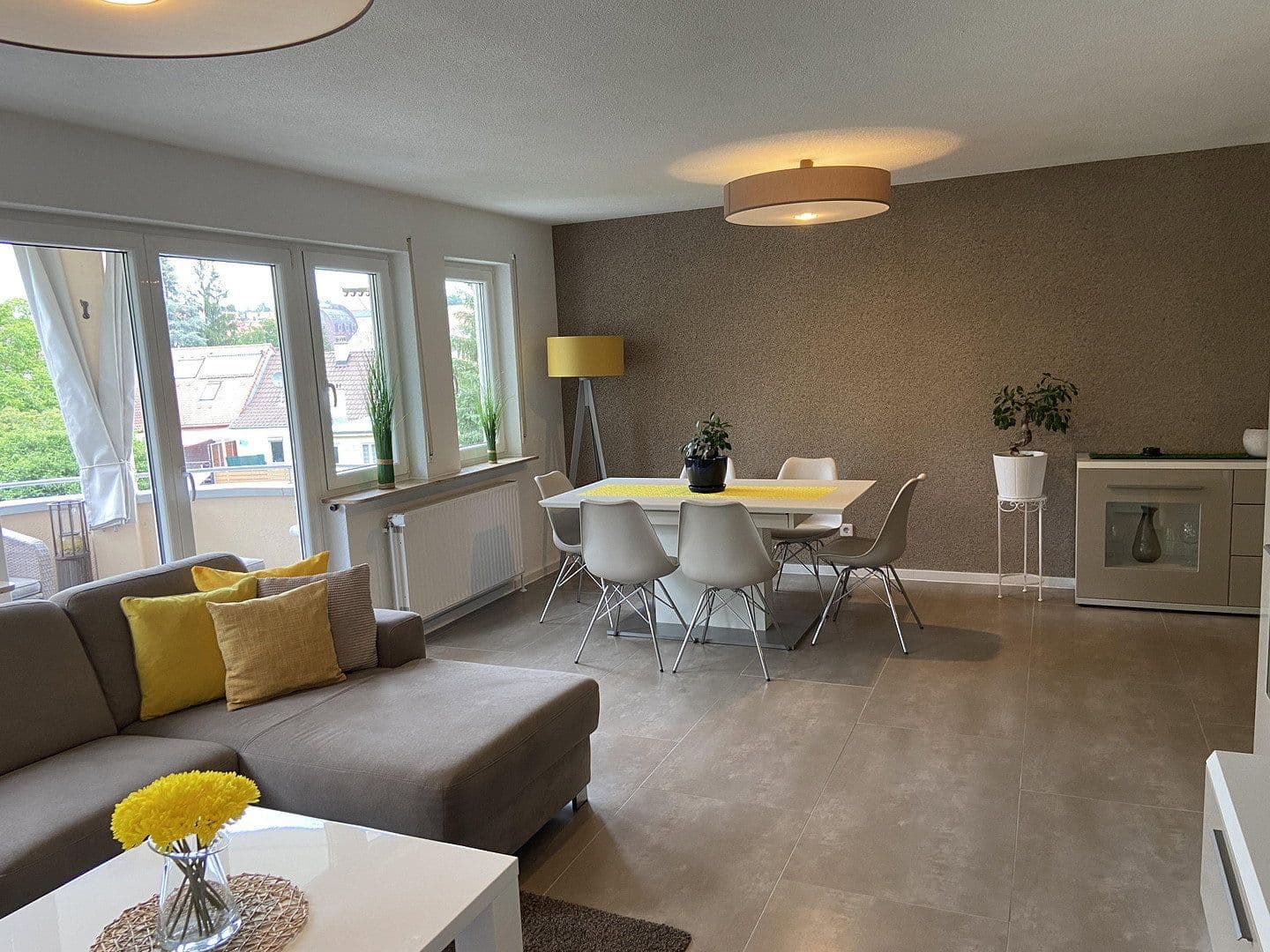 Prenájom bytu 3-izbový 85 m², Schwarzwaldstraße 6, Bietigheim-Bissingen, Bádensko-Wurttembersko Prenájom bytu 3-izbový 85 m², Schwarzwaldstraße 6, Bietigheim-Bissingen, Bádensko-Wurttembersko