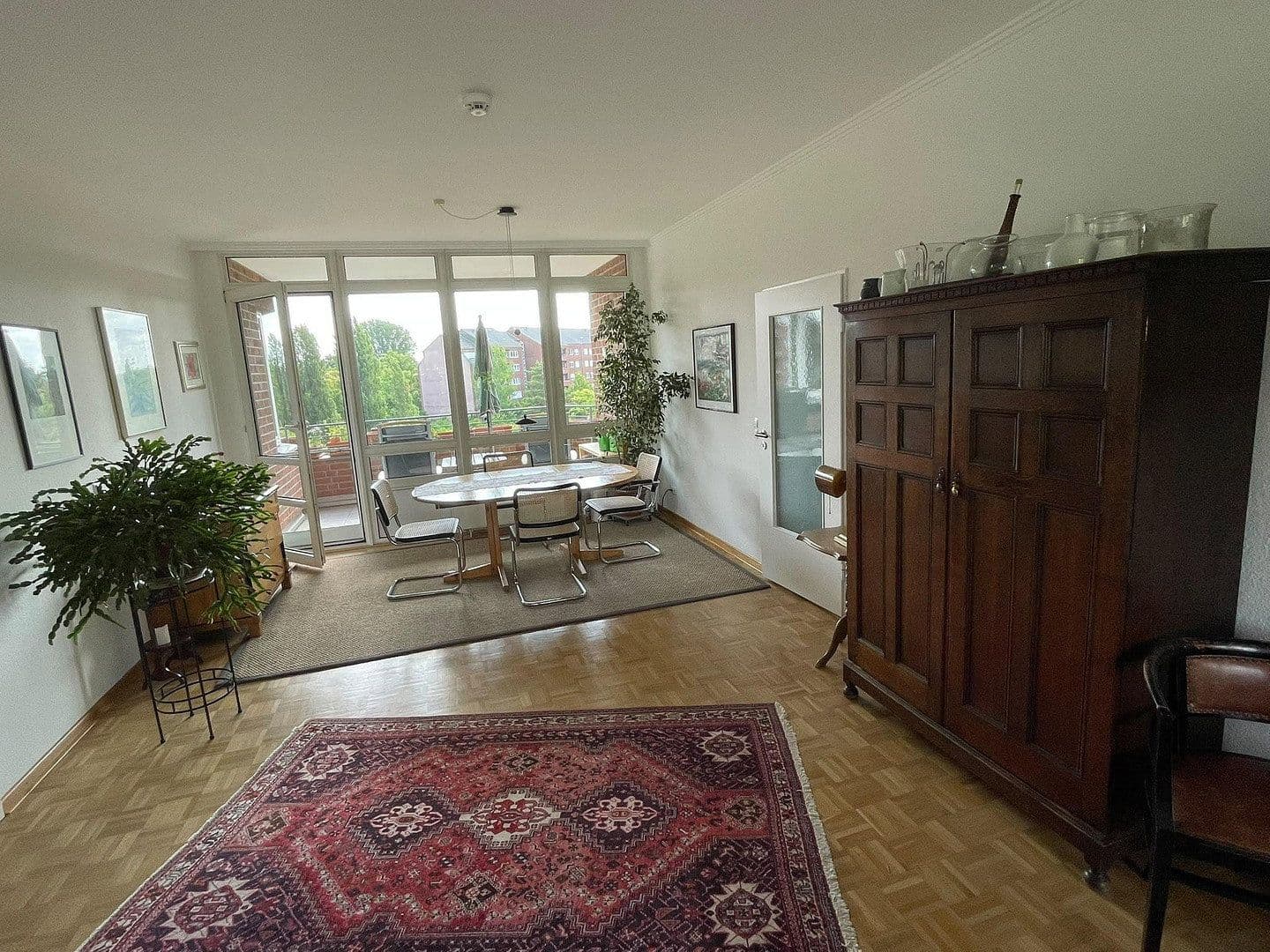 Predaj bytu 4-izbový 122 m², Berlin, Berlín Predaj bytu 4-izbový 122 m², Berlin, Berlín