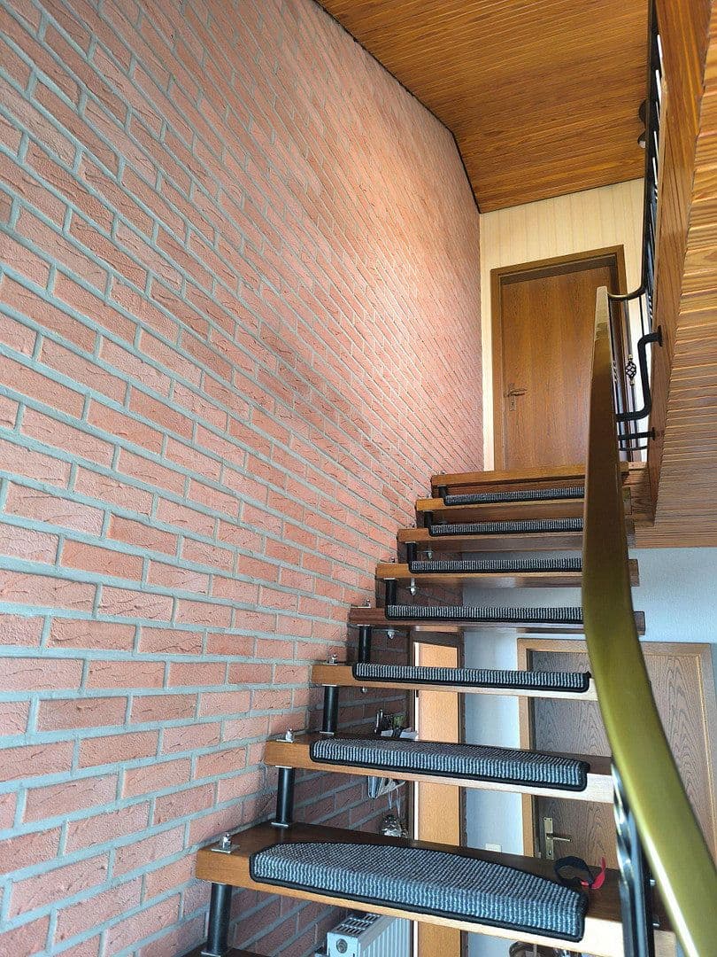 Predaj domu 160 m², pozemek 726 m², Jemgum, Dolné Sasko Predaj domu 160 m², pozemek 726 m², Jemgum, Dolné Sasko