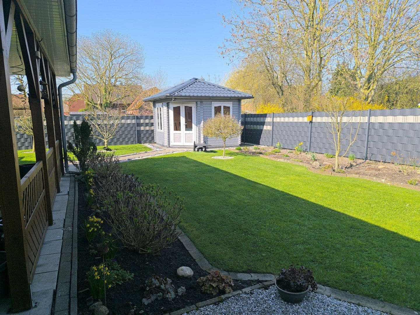 Predaj domu 160 m², pozemek 726 m², Jemgum, Dolné Sasko Predaj domu 160 m², pozemek 726 m², Jemgum, Dolné Sasko