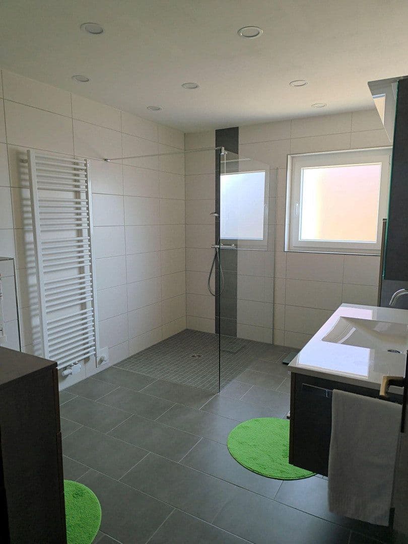 Predaj domu 160 m², pozemek 726 m², Jemgum, Dolné Sasko Predaj domu 160 m², pozemek 726 m², Jemgum, Dolné Sasko