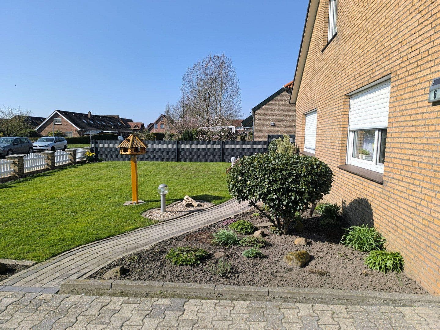 Predaj domu 160 m², pozemek 726 m², Jemgum, Dolné Sasko Predaj domu 160 m², pozemek 726 m², Jemgum, Dolné Sasko