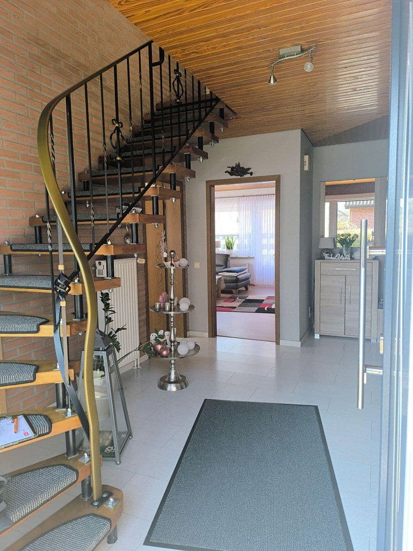 Predaj domu 160 m², pozemek 726 m², Jemgum, Dolné Sasko Predaj domu 160 m², pozemek 726 m², Jemgum, Dolné Sasko
