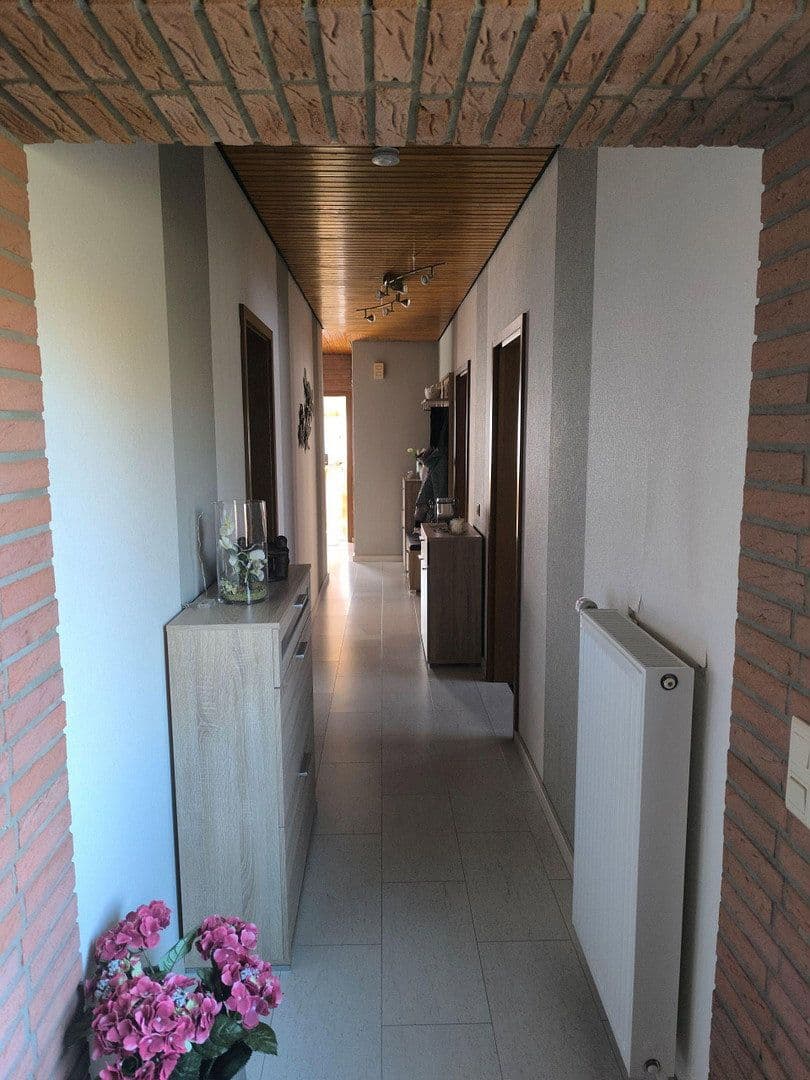 Predaj domu 160 m², pozemek 726 m², Jemgum, Dolné Sasko Predaj domu 160 m², pozemek 726 m², Jemgum, Dolné Sasko