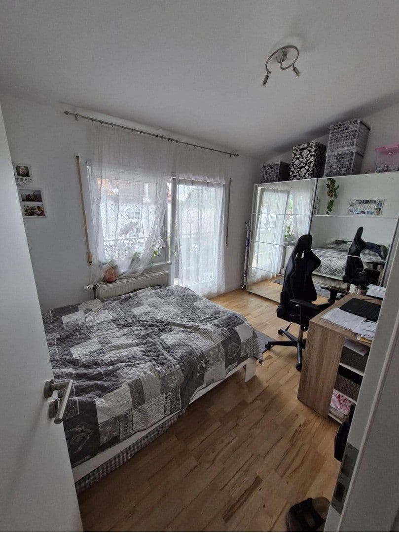 Prenájom bytu 4-izbový 109 m², Berliner Ring 119, Bensheim, Hesensko Prenájom bytu 4-izbový 109 m², Berliner Ring 119, Bensheim, Hesensko