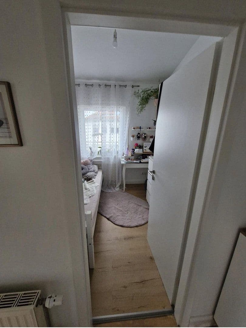 Prenájom bytu 4-izbový 109 m², Berliner Ring 119, Bensheim, Hesensko Prenájom bytu 4-izbový 109 m², Berliner Ring 119, Bensheim, Hesensko