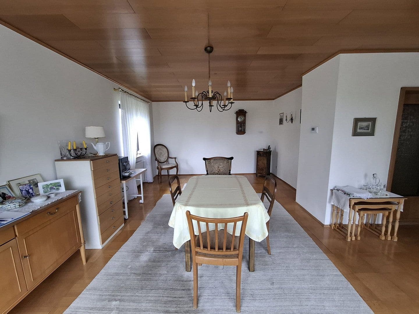 Predaj domu 154 m², pozemek 695 m², Windesheim, Porýnie-Falcko Predaj domu 154 m², pozemek 695 m², Windesheim, Porýnie-Falcko