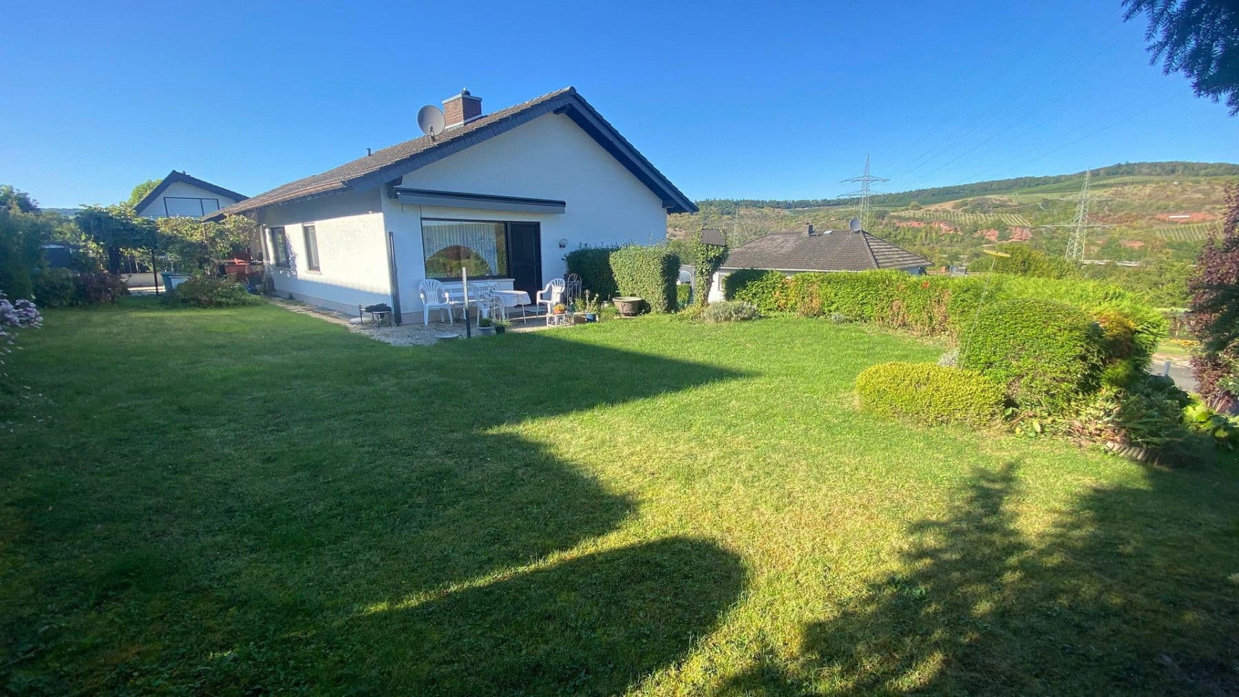 Predaj domu 154 m², pozemek 695 m², Windesheim, Porýnie-Falcko Predaj domu 154 m², pozemek 695 m², Windesheim, Porýnie-Falcko