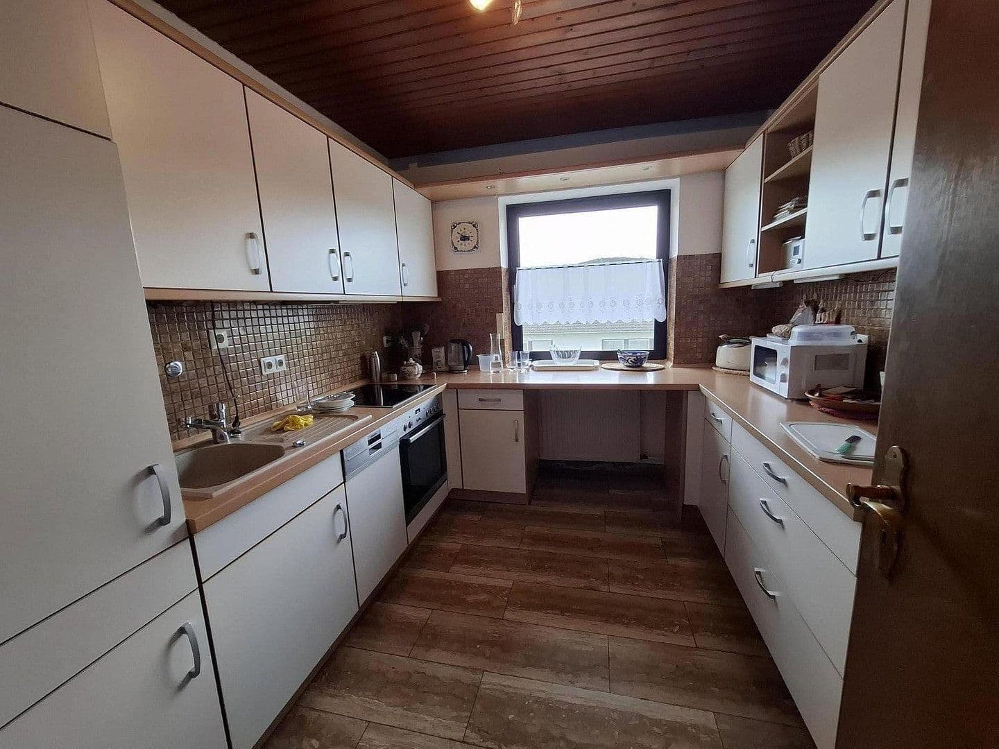 Predaj domu 154 m², pozemek 695 m², Windesheim, Porýnie-Falcko Predaj domu 154 m², pozemek 695 m², Windesheim, Porýnie-Falcko