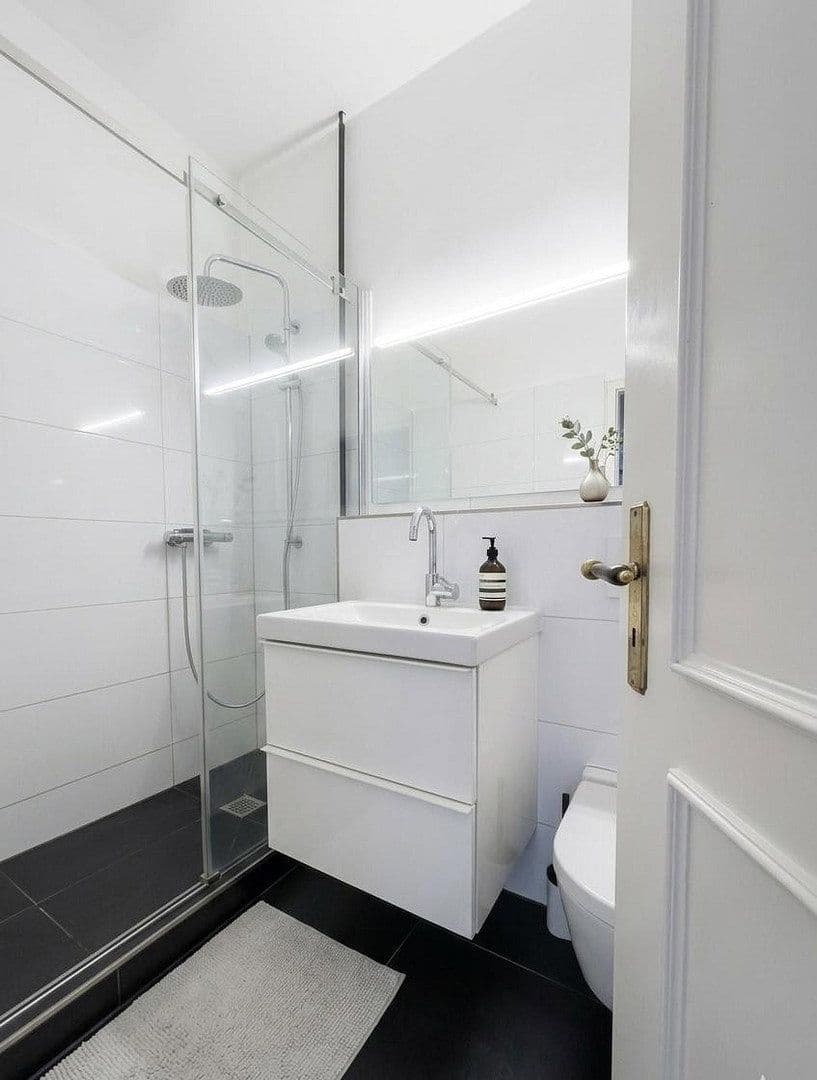 Predaj bytu 3-izbový 70 m², Glauburgstrasse 00, Frankfurt, Hesensko Predaj bytu 3-izbový 70 m², Glauburgstrasse 00, Frankfurt, Hesensko