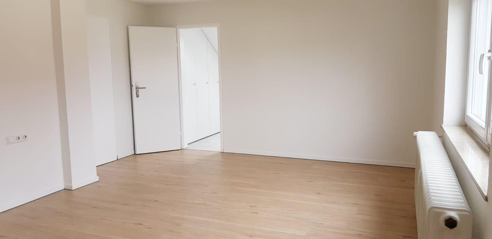 Prenájom bytu 3-izbový 95 m², Egerländer Str. 23, Schwäbisch Gmünd, Bádensko-Wurttembersko Prenájom bytu 3-izbový 95 m², Egerländer Str. 23, Schwäbisch Gmünd, Bádensko-Wurttembersko