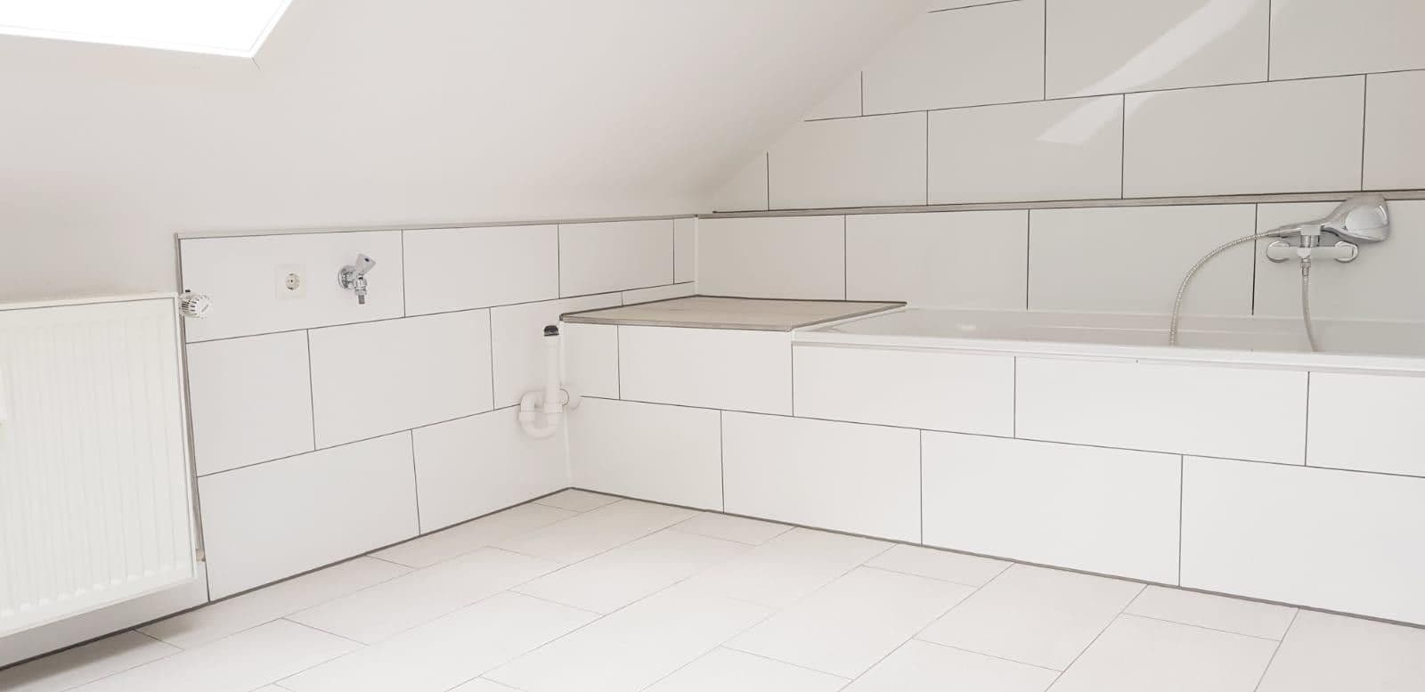 Prenájom bytu 3-izbový 95 m², Egerländer Str. 23, Schwäbisch Gmünd, Bádensko-Wurttembersko Prenájom bytu 3-izbový 95 m², Egerländer Str. 23, Schwäbisch Gmünd, Bádensko-Wurttembersko