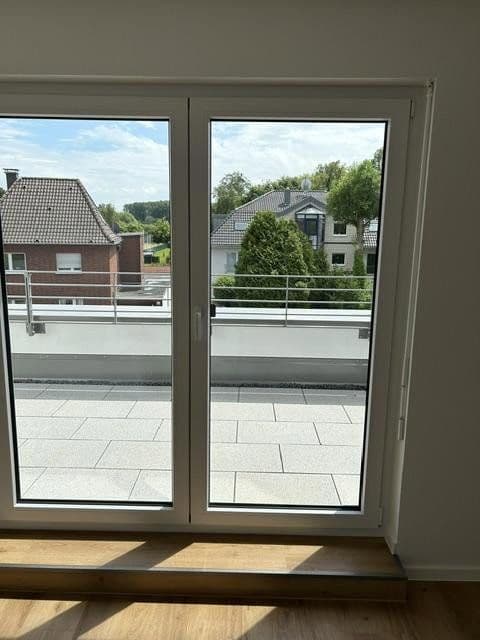 Prenájom domu 189 m², pozemek 199 m², Rheydter Straße 176 a, Korschenbroich, Severné Porýnie - Westfálsko Prenájom domu 189 m², pozemek 199 m², Rheydter Straße 176 a, Korschenbroich, Severné Porýnie - Westfálsko
