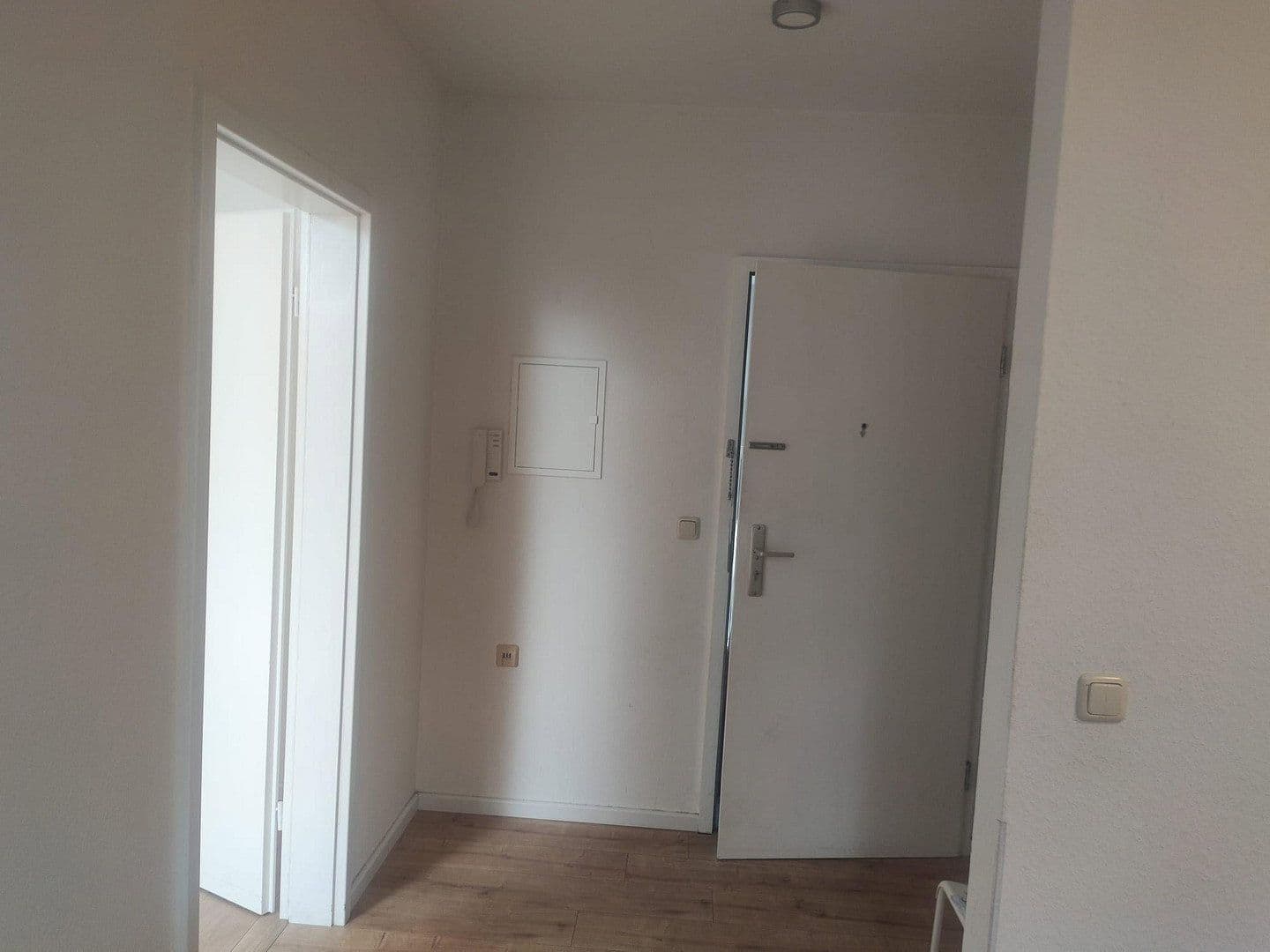 Prenájom bytu 2-izbový 64 m², Bergstraße 21, Fürstenwalde/Spree, Brandenbursko Prenájom bytu 2-izbový 64 m², Bergstraße 21, Fürstenwalde/Spree, Brandenbursko